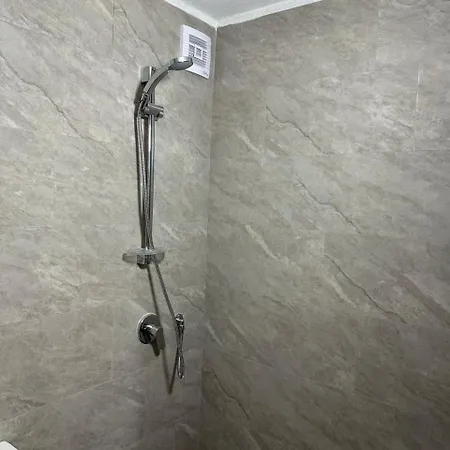 Zefi Апартаменты *